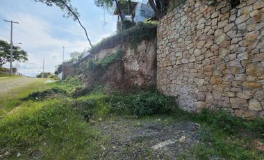 Lote JÍCAMA I vistas panorámicas con vecinos servicios bien ubicado cerca del acceso y PRECIO DE OPORTUNIDAD en Fracc Rancho San Diego en Ixtapan de l