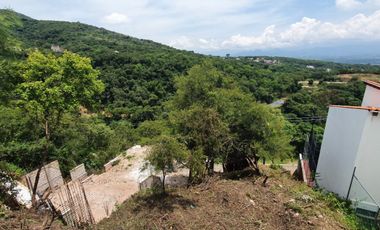 Lote JÍCAMA I vistas panorámicas con vecinos servicios bien ubicado cerca del acceso y PRECIO DE OPORTUNIDAD en Fracc Rancho San Diego en Ixtapan de l