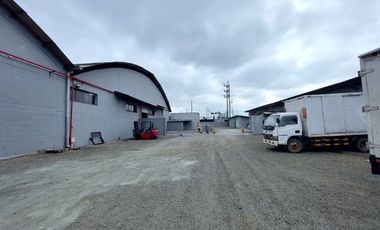 Alquiler de bodegas industriales 485m2,  500m2, 800m2 y 1300m2 en complejo con seguridad