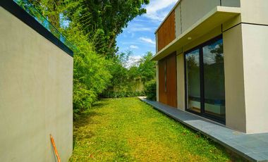 SOUTHWOODS HOUSE FOR RENT - BRAND NEW