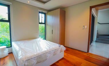 SOUTHWOODS HOUSE FOR RENT - BRAND NEW