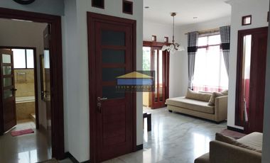 Rumah Hook Full Renovasi Semi Furnished di Bukit Golf P3.133/23