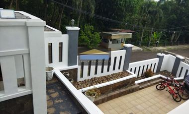 Rumah Hook Full Renovasi Semi Furnished di Bukit Golf P3.133/23