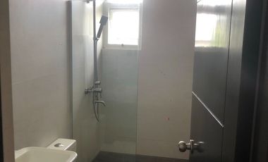 Pre-ownhed modern r house for sale inside the Mansions South Forbes