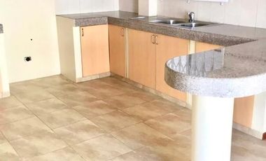 Alquilo Casa Ciudad Celeste 2 plantas  ESQUINERA primeras etapas.