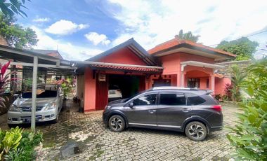 Rumah Hoki Ngantong Masuk Mobil, 150 Meter Ke Jalan Raya Kelapa Dua Wetan