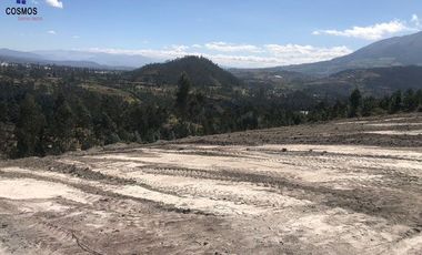 Venta de terreno en Otavalo sector Gualsaqui, 2200 m2