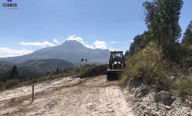 Venta de terreno en Otavalo sector Gualsaqui, 2200 m2