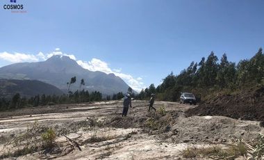 Venta de terreno en Otavalo sector Gualsaqui, 2200 m2