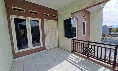 Dijual Murah Rumah 2 Lantai Di Duta Harapan Dekat Summarecon Bekasi