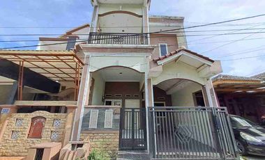 Dijual Murah Rumah 2 Lantai Di Duta Harapan Dekat Summarecon Bekasi