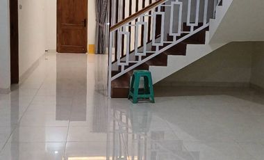 Rumah Sewa Mainroad Pondok Hijau Gegerkalong Bandung
