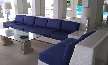 CASA EN VENTA EN LAS BRISAS