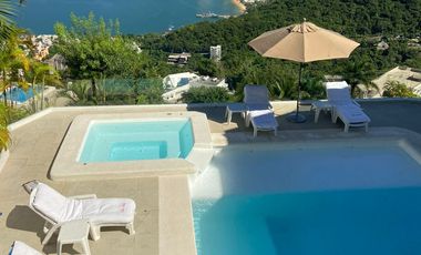 CASA EN VENTA EN LAS BRISAS