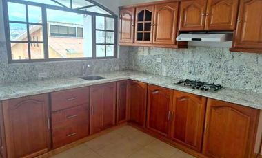 Nuevo, departamento en renta, sector Wayra Plaza
