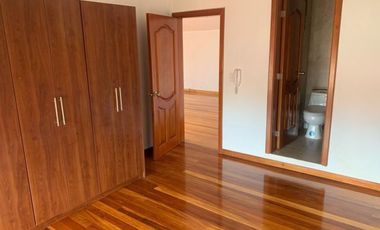 Nuevo, departamento en renta, sector Wayra Plaza