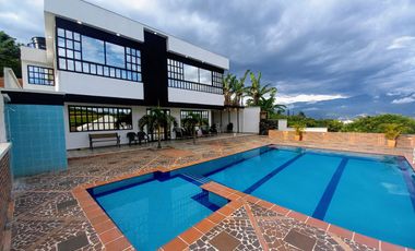 Venta de casa campestre rentable en LEBRIJA SANTANDER a tan solo 5 min del AEROPUERTO PALONEGRO