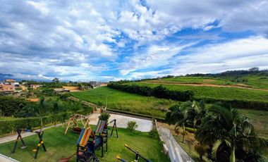 Venta de casa campestre rentable en LEBRIJA SANTANDER a tan solo 5 min del AEROPUERTO PALONEGRO