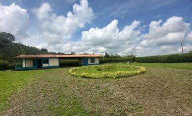 VENDO ESPECTÁCULAR FINCA 17 CUADRAS, No dejes pasar esta oportunidad única de adquirir tu propio pedazo de paraíso en uno de los lugares más privilegi