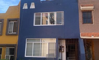 Casa en venta en el fraccionamiento Lomas del Marmol