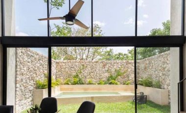 RENTA MODERNA VILLA EN TEMOZÓN NORTE, VILLA SIN MUEBLES., RENTA