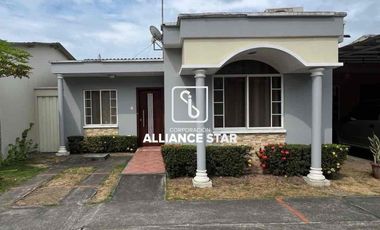 ALQUILER CASA AMOBLADA URB. SAN PATRICIO