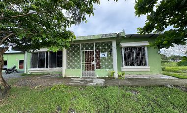 En venta propiedad de 12,000 m2 en el cantón Lomas del Sargentillo a 25 minutos de Guayaquil.