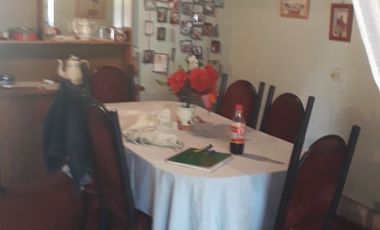 Casa-pasaje Nueve Sur. Lo Espejo