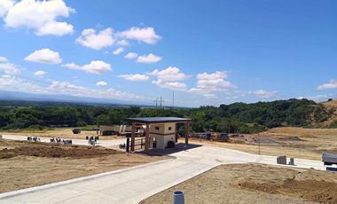 WITH HIGH-END HOTEL AND RESORT! HOT CAKE! INVEST IN MONTANA MISORA HOMES! STOP RENTING! RENTAL OR AIRBNB BUSINESS!