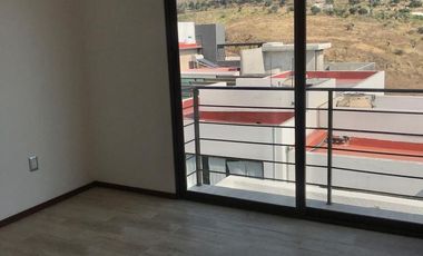 Venta de Casa en Lago Esmeralda