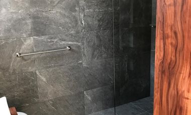 Venta de Casa en Lago Esmeralda