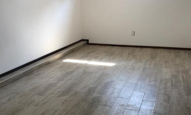 Venta de Casa en Lago Esmeralda