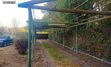 SE VENDE HERMOSA CASA EN CONDOMINIO , SECTOR LOS NARANJOS