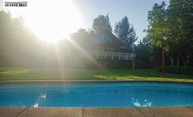 SE VENDE HERMOSA CASA EN CONDOMINIO , SECTOR LOS NARANJOS