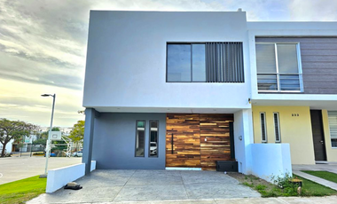 Casa Nueva en Venta dentro de La Cima, Zapopan