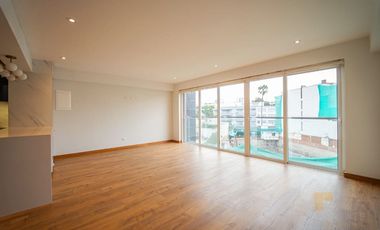 ¡VENDO EN CHACARILLA! PRECIOSO DEPARTAMENTO DÚPLEX CON AMPLIA TERRAZA Y LINEA BLANCA