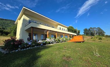 VENTA DE CASA EN LAGO RUPANCO - PUERTO OCTAY