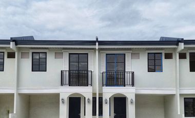 Fast Move In for Classy Ready For Occupancy Townhouse Units @ Exclusive Savana San Pablo Community Near Lyceum de San Pablo