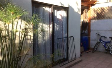 Ciudad satélite, Maipú Se vende cómoda casa 2 pisos, 3 D walking closet, excelente conectivdad