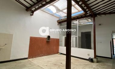 Se Arrienda o se Vende Casa en Cabecera cra 33a - Buacaramanga
