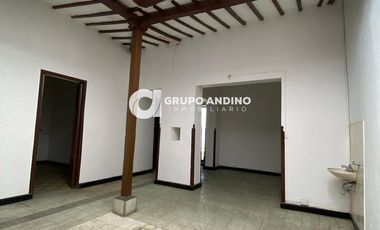 Se Arrienda o se Vende Casa en Cabecera cra 33a - Buacaramanga