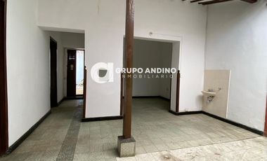 Se Arrienda o se Vende Casa en Cabecera cra 33a - Buacaramanga