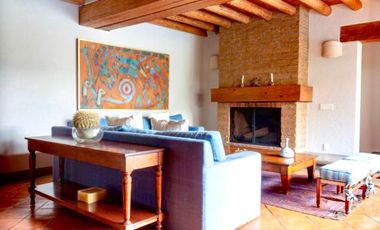 CASA VALLESANA EN VENTA CON VISTA AL LAGO.
