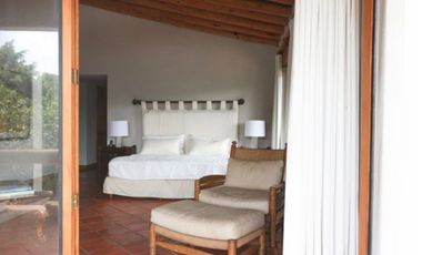 CASA VALLESANA EN VENTA CON VISTA AL LAGO.