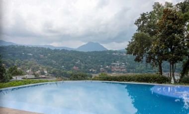 CASA VALLESANA EN VENTA CON VISTA AL LAGO.