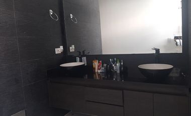 Se vende hermosa casa en conjunto cerrado al oriente de la ciudad de Neiva