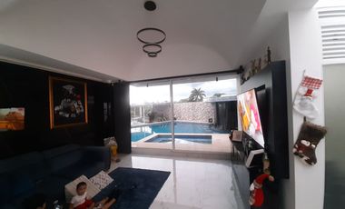 Se vende hermosa casa en conjunto cerrado al oriente de la ciudad de Neiva