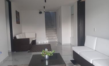 Se vende hermosa casa en conjunto cerrado al oriente de la ciudad de Neiva