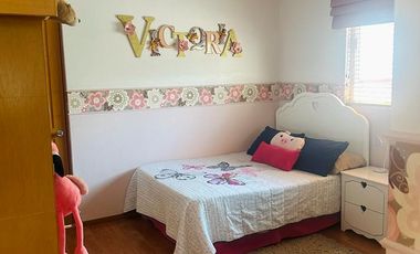 Casa con alberca en San Antonio de Ayala