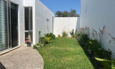 Casa amueblada en Privada Campocielo